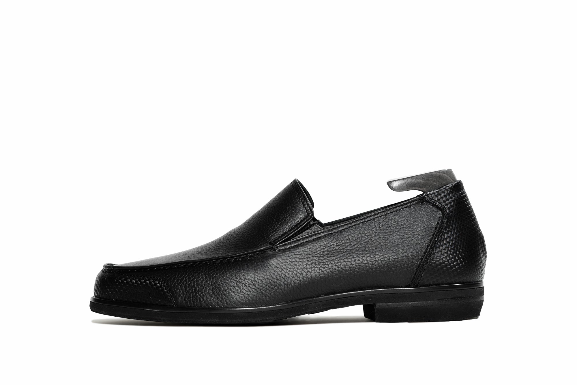 ヴァラーノ ブラック