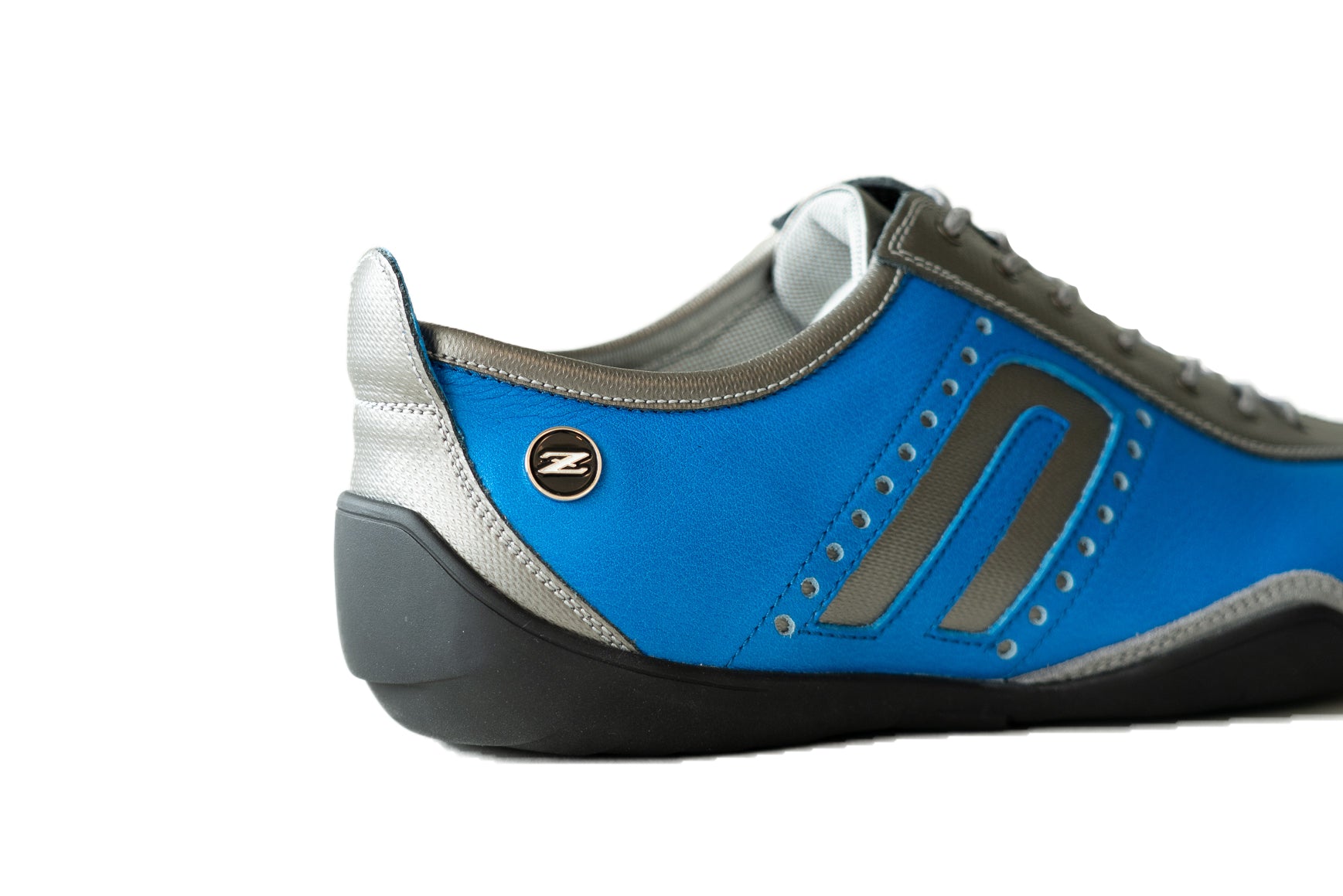 イデアコルサ × NISSAN Z セイランブルー