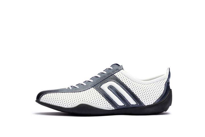 イデア パンチング ホワイト&クラウドブルー