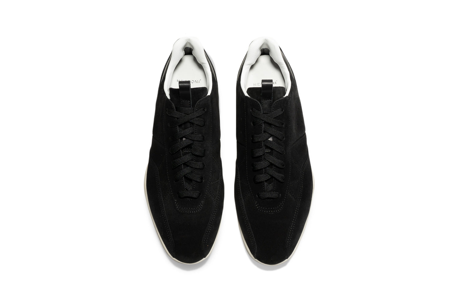 スピアヘッド タイヤブラック