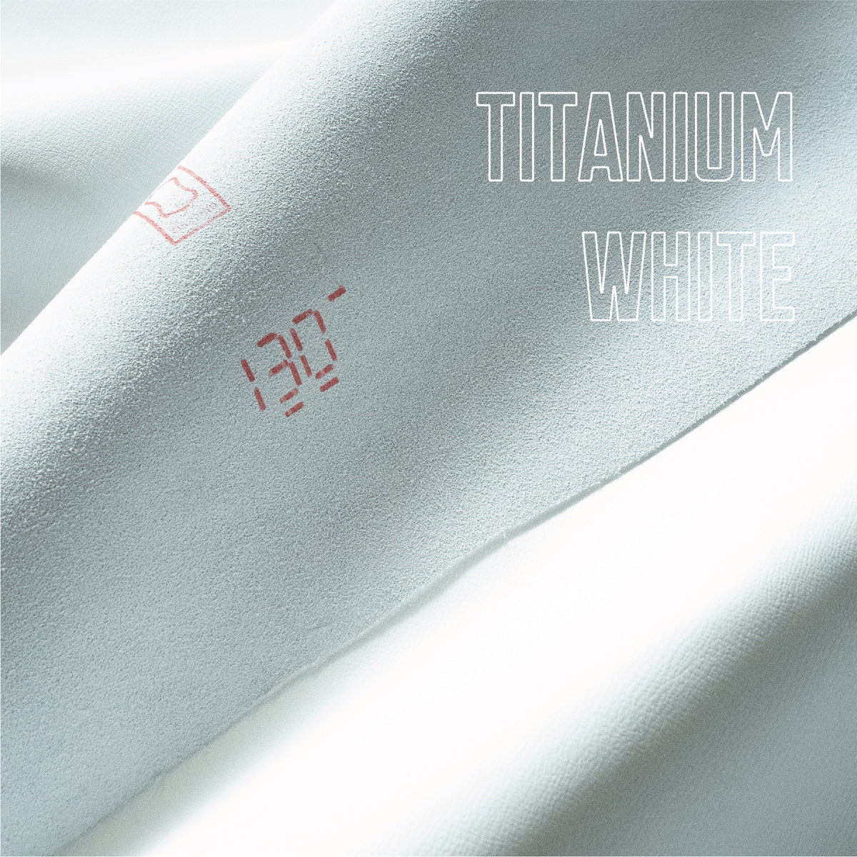 Invincible White] Derby Titanium White