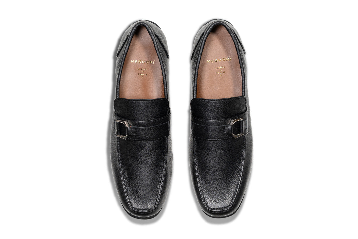 ストラピア　ブラック